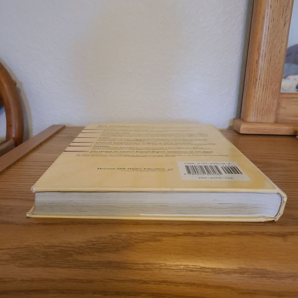 DOS MUNDOS Spanish Learning Textbook - Picture 7 of 12